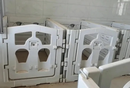 Veau en plastique pour stylo veau, équipement de bétail à guichet unique