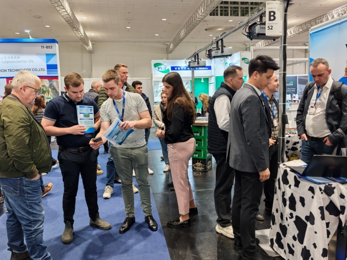 visitez le stand terrui solutions d'équipement d'élevage visitez le stand terrui solutions d'équipement d'élevage